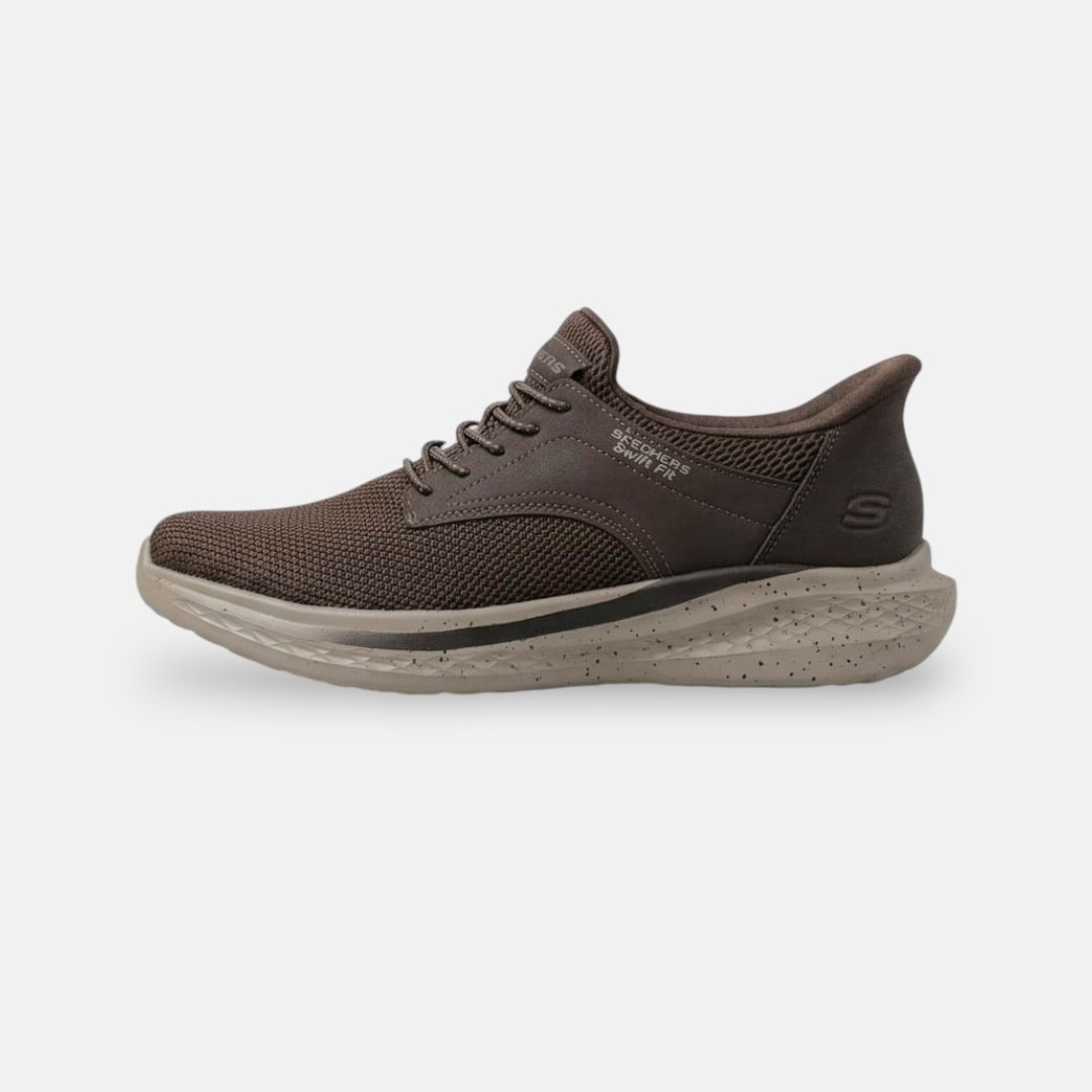 Skechers Hands Free Slip-ins: Swift Fit hombre marrón lateral